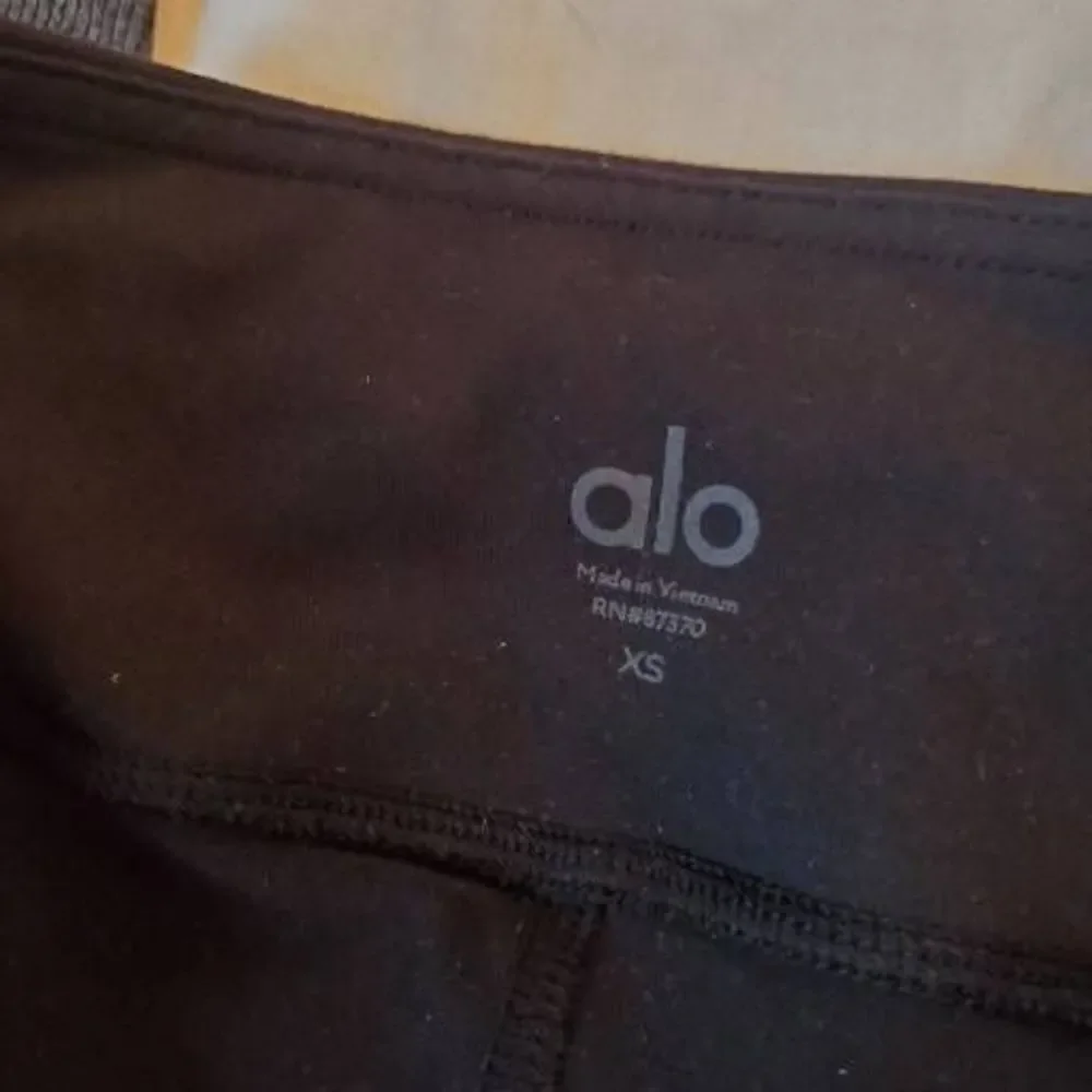 Alo Yoga Black Alosoft Momentum Legging Size XS